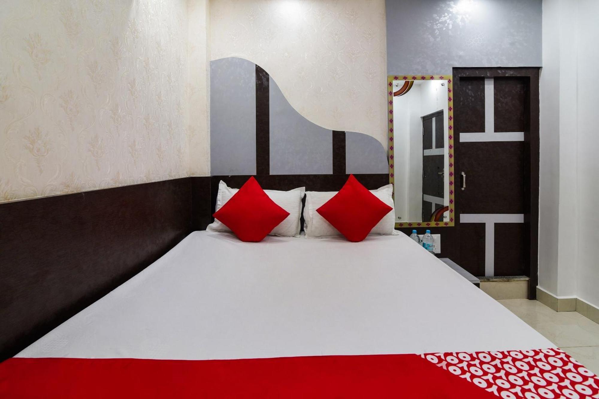 Hotel O Central Park Музафарпур Екстериор снимка