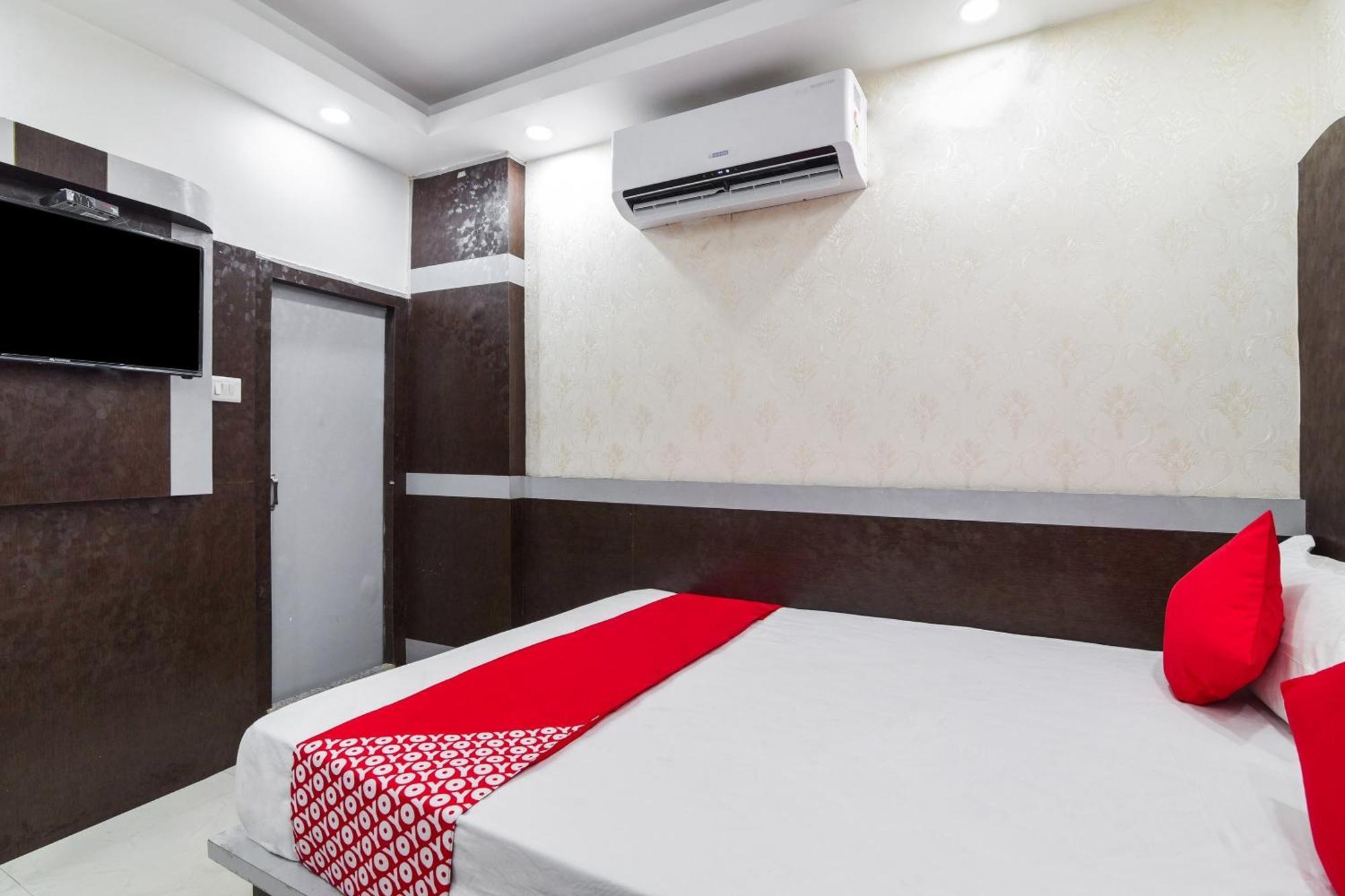Hotel O Central Park Музафарпур Екстериор снимка